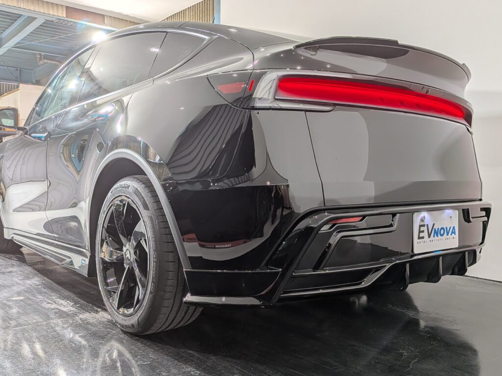 テスラ　ModelY　ジュニパー　エアロキット
