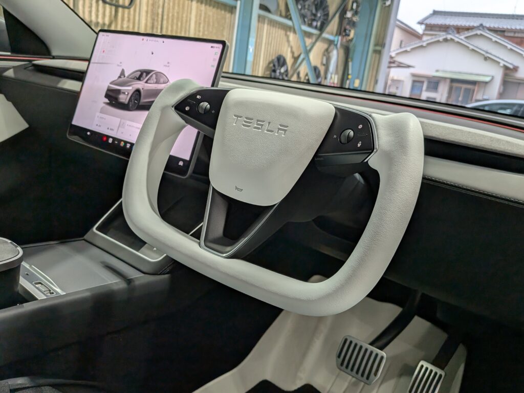 TESLA エアバックカバー ホーンカバー
